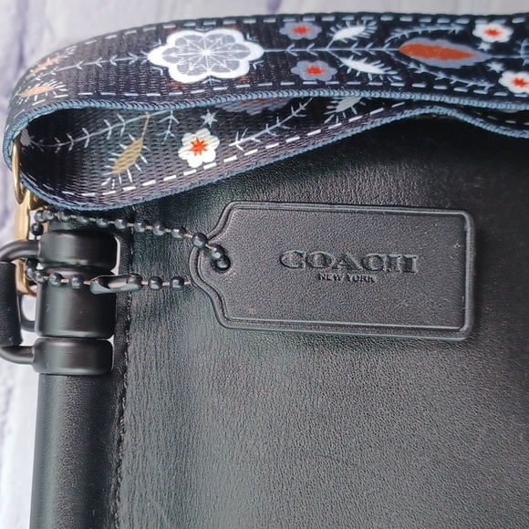 Coach Drifter ~ Mixed Leather Carryall ~ Top Handle ~ EUC - Picture 2 of 16